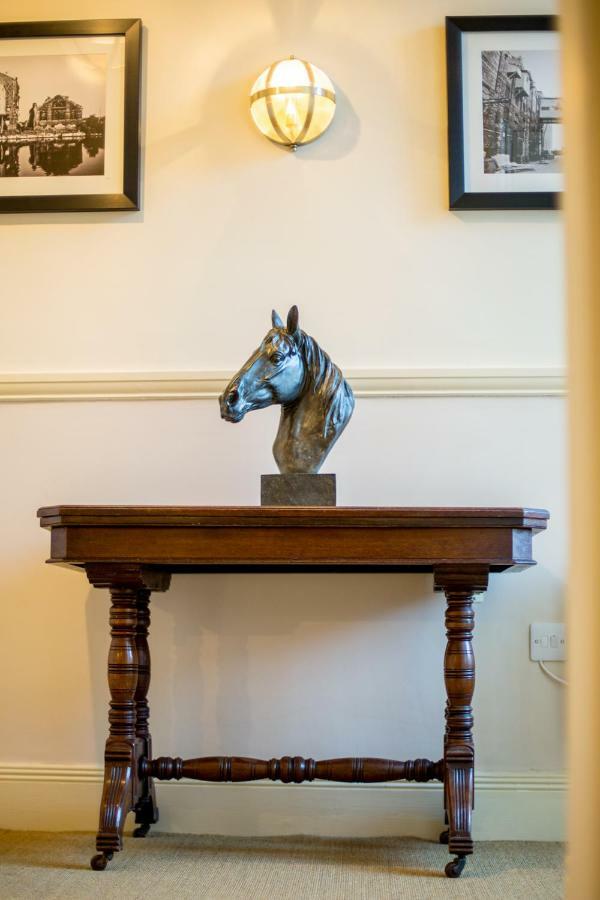 Stylish Apartment Close To Gloucester Quays & Docks Eksteriør billede